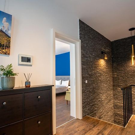 Noua E-House Apartment Brasov מראה חיצוני תמונה