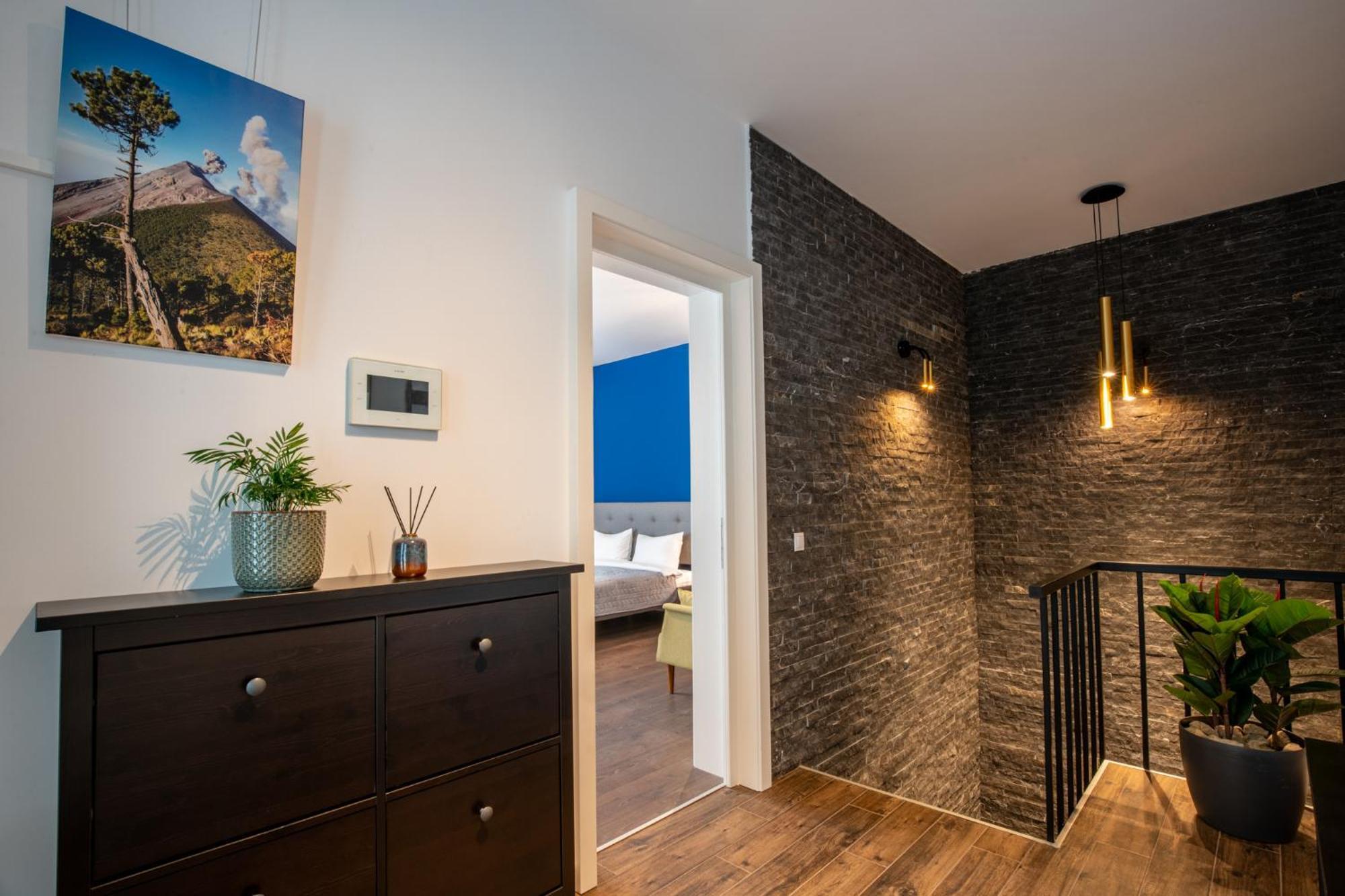 Noua E-House Apartment Brasov מראה חיצוני תמונה